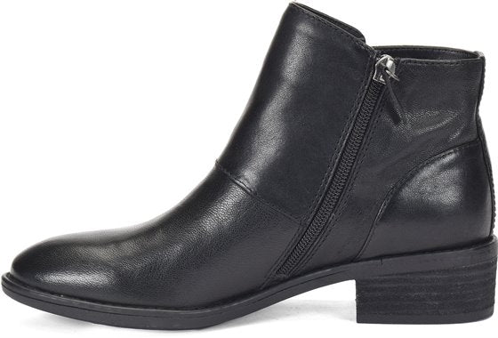 Comfortiva Women's Cardee Black Size 7.5 Leather Ankle Boots