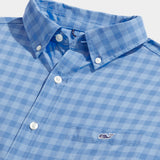 Vineyard Vines Men's Classic Fit Plaid On-The-Go Lightweight Button-Down Shirt