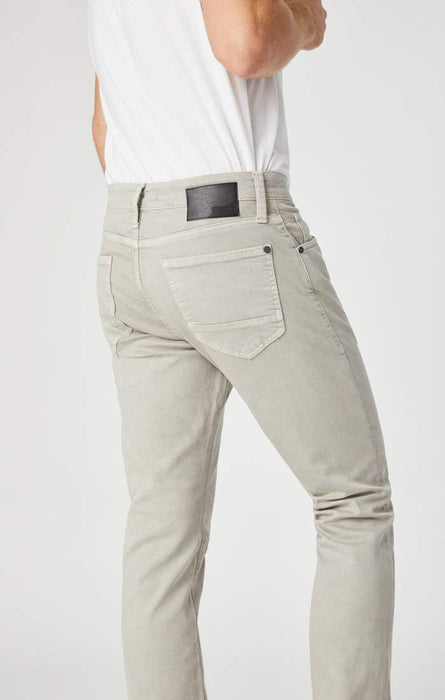 Mavi Men's Marcus Size 30/32 Regular Rise Slim Paloma Comfort Jeans