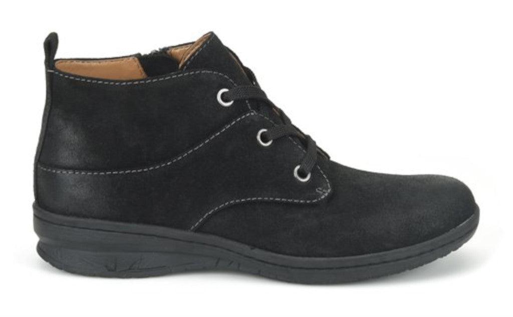 Comfortiva Women's Forli Black Size 9 Suede Ankle Booties